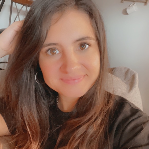 Meet your Posher, Brianna - Picture 1 of 1